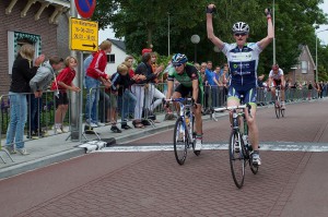 Gerben van de Reep wint Ronde van Ouderkerk 2013