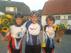 Bloemen voor Victor, Yvette en Koen