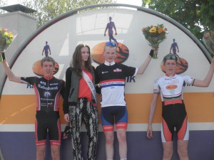 Podium Nieuwelingen Weesp: Van Seijst (2), Rasch (1), Mouris (3)