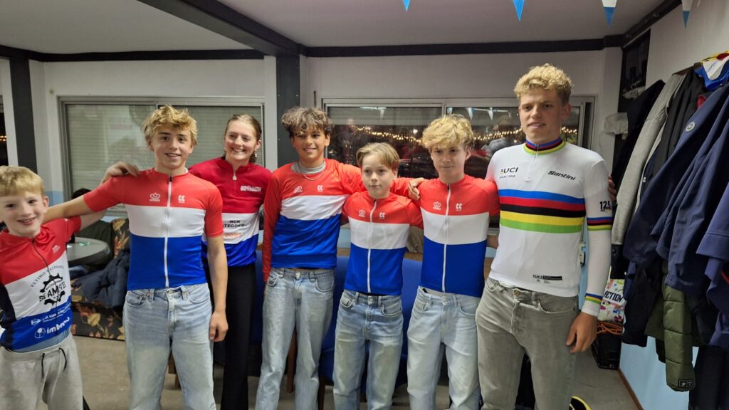 rood wit blauw en wereldkampioen 2