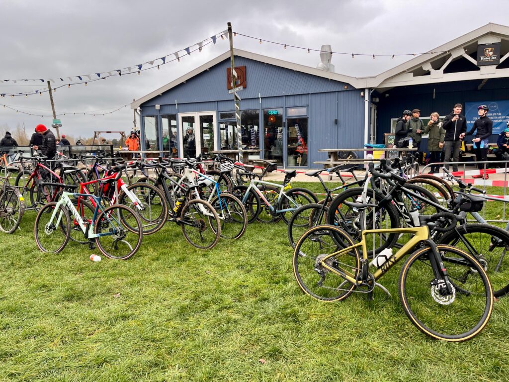 Foto bij “15e Ouderkerker Cross: een klassieker”