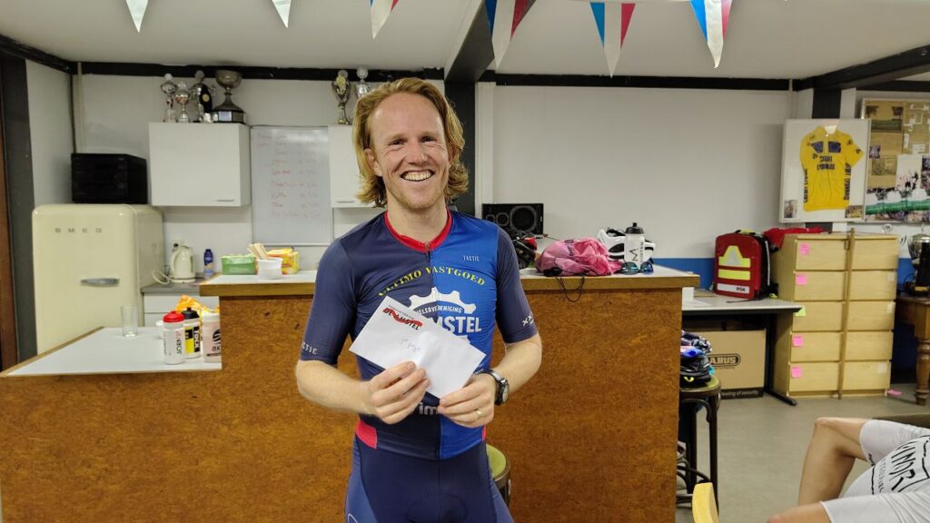 Foto bij “Zomerse finale(sprint) van de DAC op film vastgelegd”